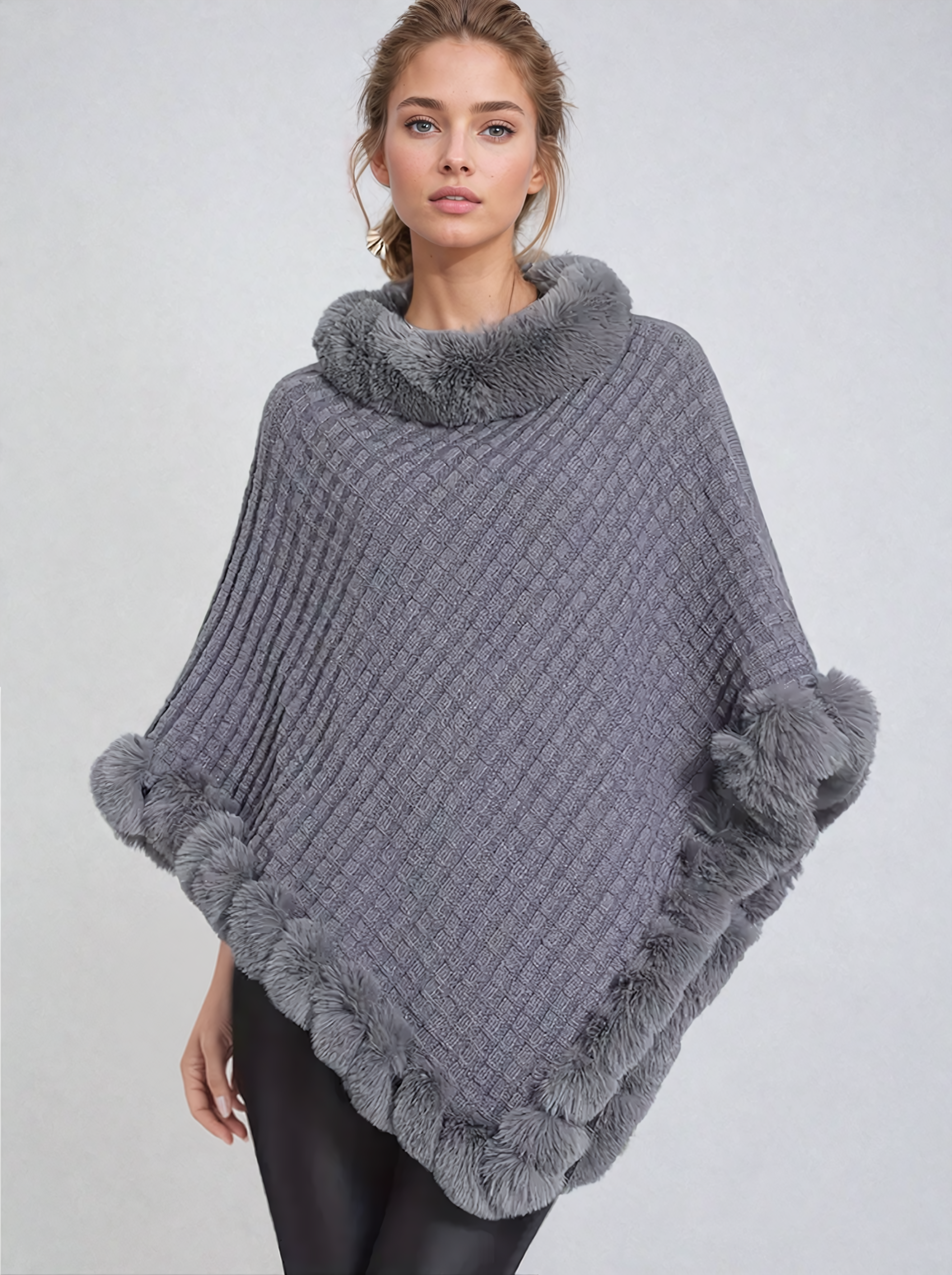 Arctic Chic Pullover Grau